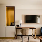Royal Tulip Hotell 5*