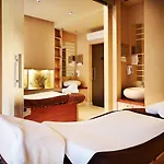 Hotell Royal Tulip