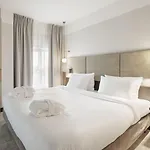 Royal Tulip Hotell