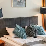 Hotell Royal Tulip