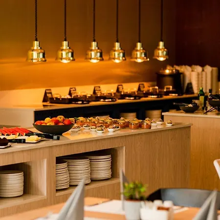 Royal Tulip Hotel 5*