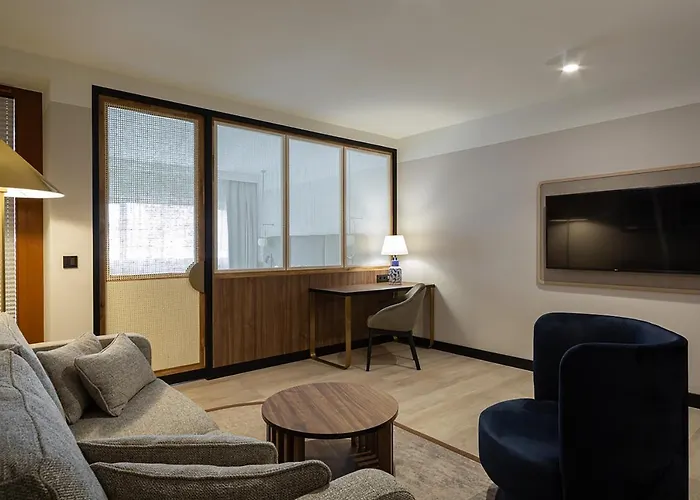 Royal Tulip Szálloda