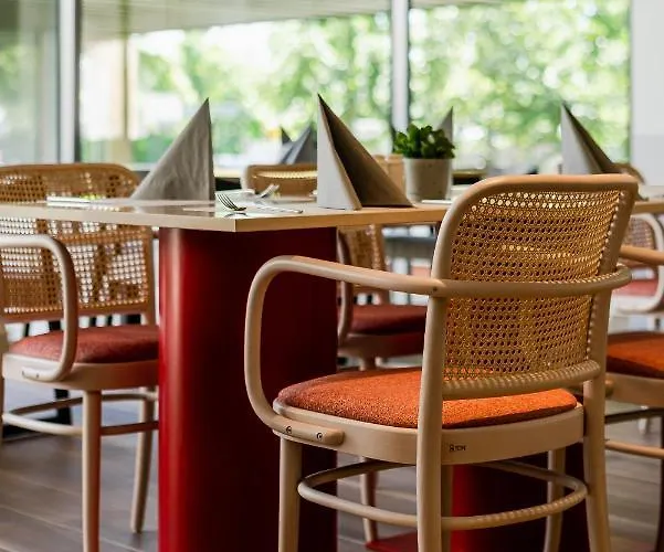 Royal Tulip Szálloda 5*